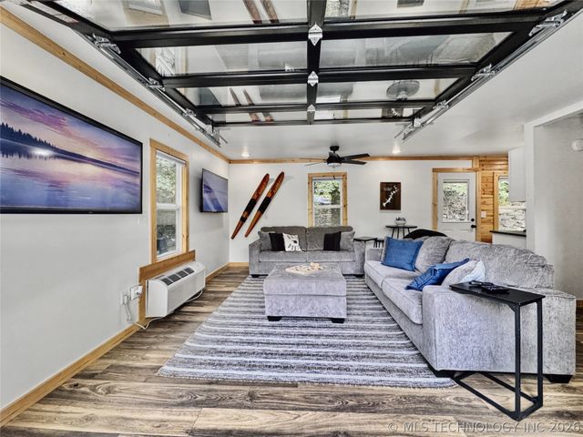 29410 S Redbird Lane, Park Hill, OK 74451