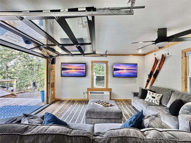 29410 S Redbird Lane, Park Hill, OK 74451