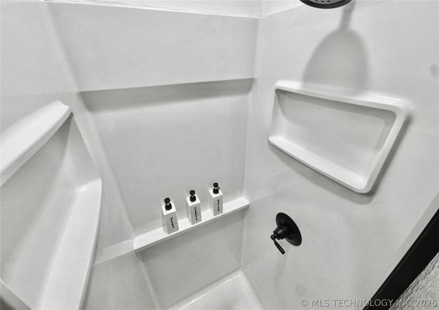 29410 S Redbird Lane, Park Hill, OK 74451