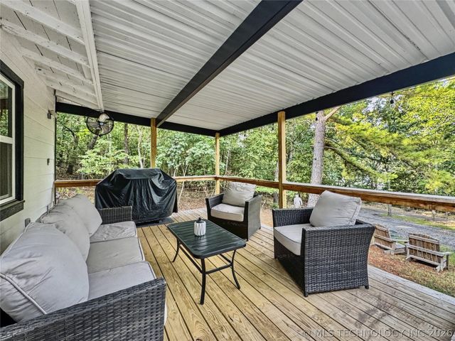 29410 S Redbird Lane, Park Hill, OK 74451