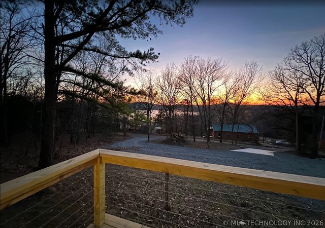 29410 S Redbird Lane, Park Hill, OK 74451