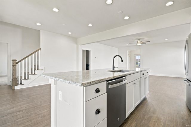 5355 Bloomsbury Court, Newburgh, IN 47630