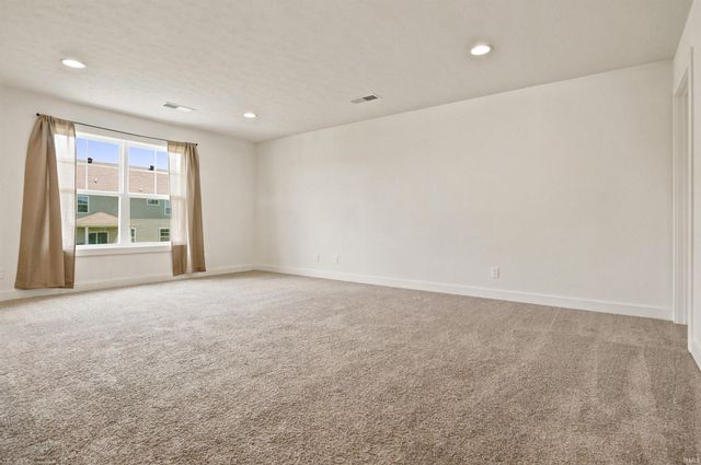 5355 Bloomsbury Court, Newburgh, IN 47630