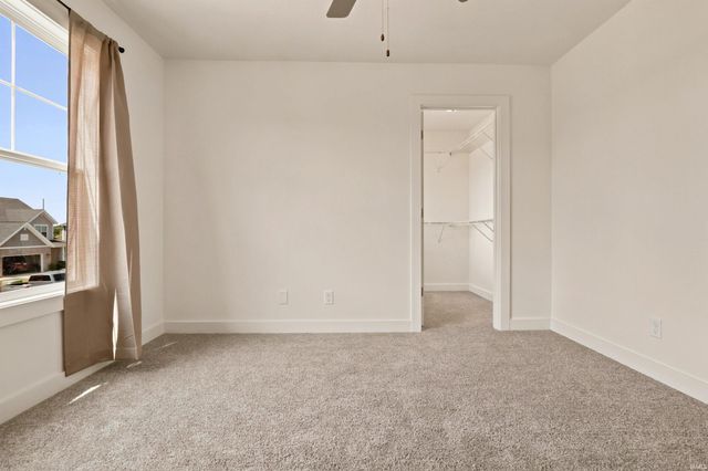 5355 Bloomsbury Court, Newburgh, IN 47630