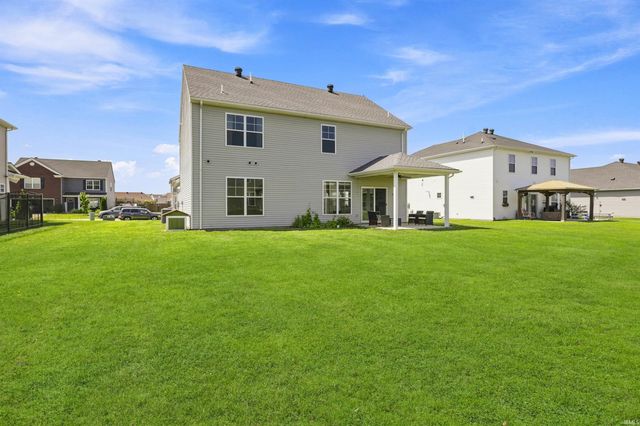 5355 Bloomsbury Court, Newburgh, IN 47630
