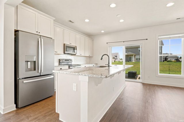 5355 Bloomsbury Court, Newburgh, IN 47630