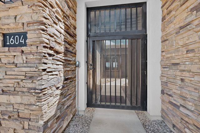 1604 Deer Valley Trail NW, Albuquerque, NM 87120