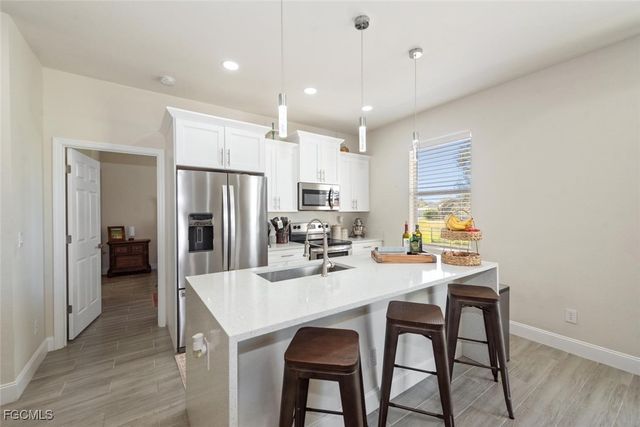 6139 Hendley CT, Fort Myers, FL 33905