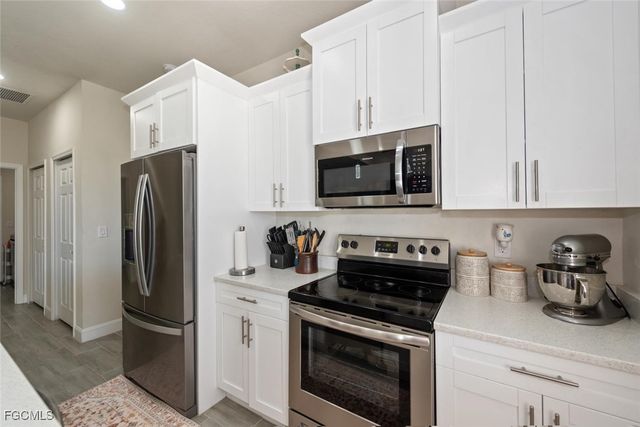 6139 Hendley CT, Fort Myers, FL 33905