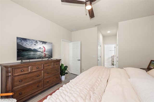 6139 Hendley CT, Fort Myers, FL 33905