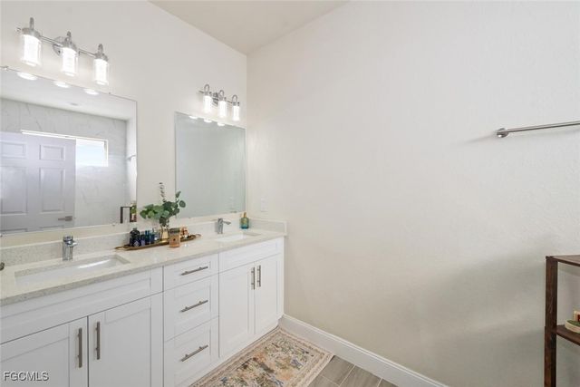 6139 Hendley CT, Fort Myers, FL 33905