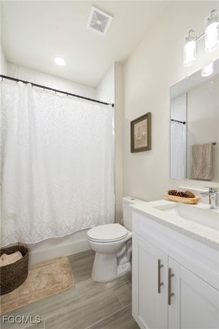 6139 Hendley CT, Fort Myers, FL 33905