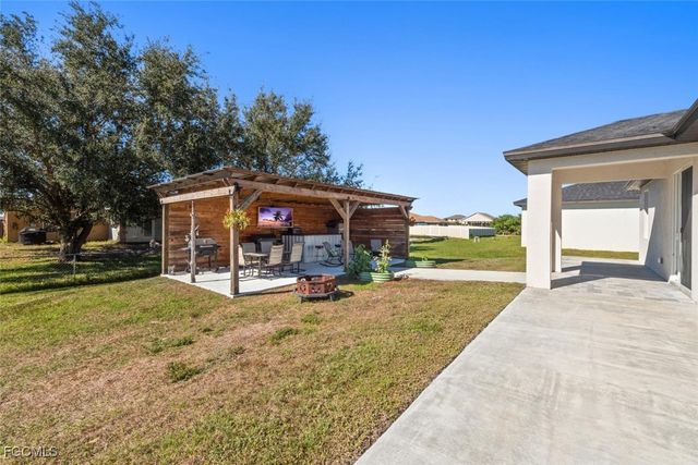 6139 Hendley CT, Fort Myers, FL 33905