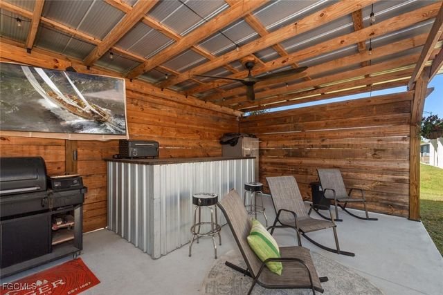 6139 Hendley CT, Fort Myers, FL 33905