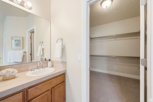 3113 W UINTA PINES CIR, South Jordan, UT 84095