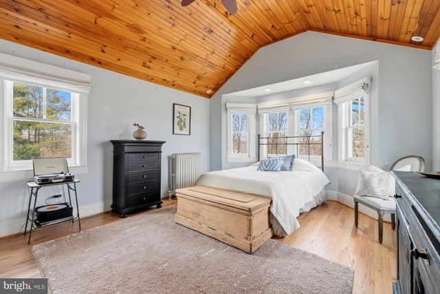 6825 NEEDWOOD RD, Derwood, MD 20855