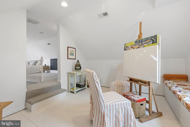 6825 NEEDWOOD RD, Derwood, MD 20855