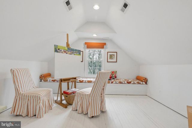 6825 NEEDWOOD RD, Derwood, MD 20855