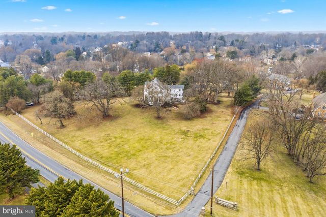 6825 NEEDWOOD RD, Derwood, MD 20855