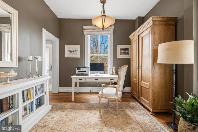 6825 NEEDWOOD RD, Derwood, MD 20855