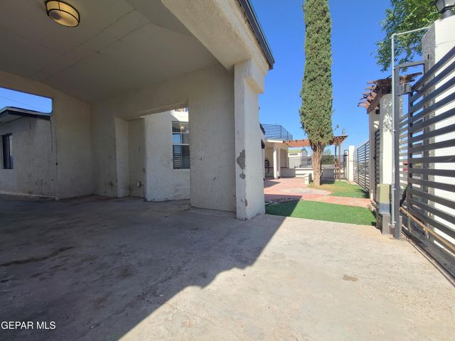 1714 BANKER Road, Canutillo, TX 79835
