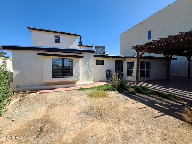 1714 BANKER Road, Canutillo, TX 79835