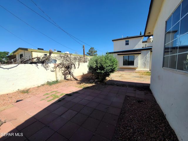 1714 BANKER Road, Canutillo, TX 79835