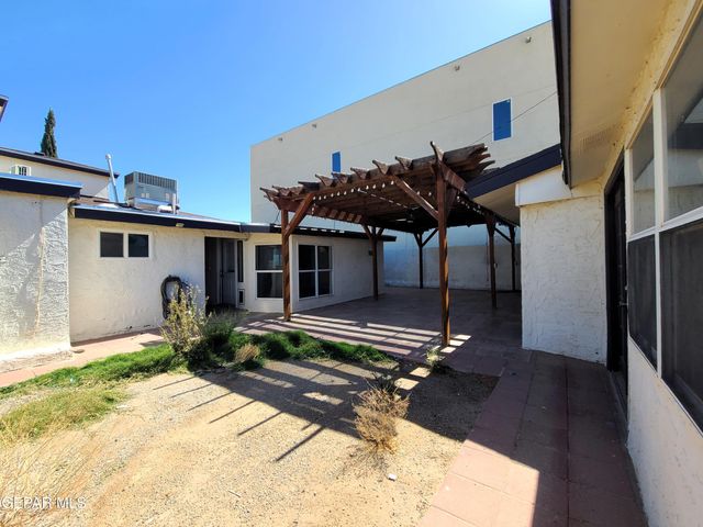 1714 BANKER Road, Canutillo, TX 79835