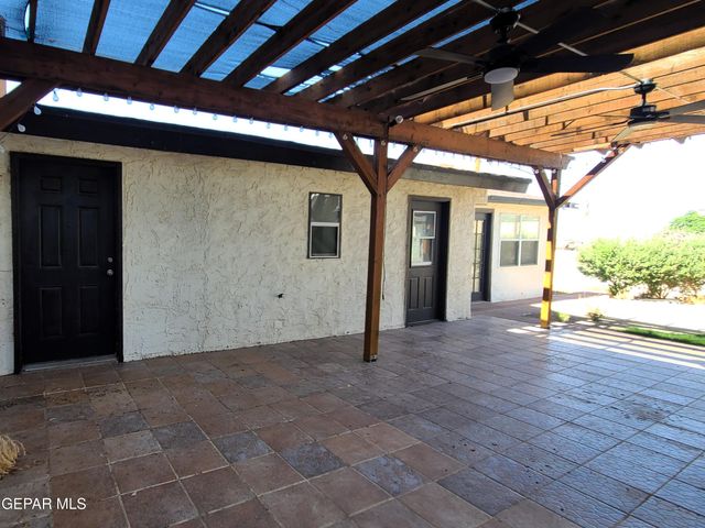 1714 BANKER Road, Canutillo, TX 79835