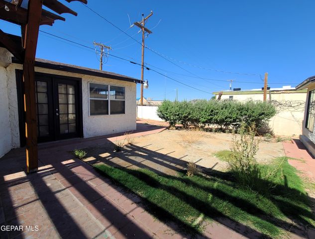 1714 BANKER Road, Canutillo, TX 79835