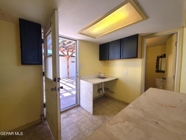 1714 BANKER Road, Canutillo, TX 79835