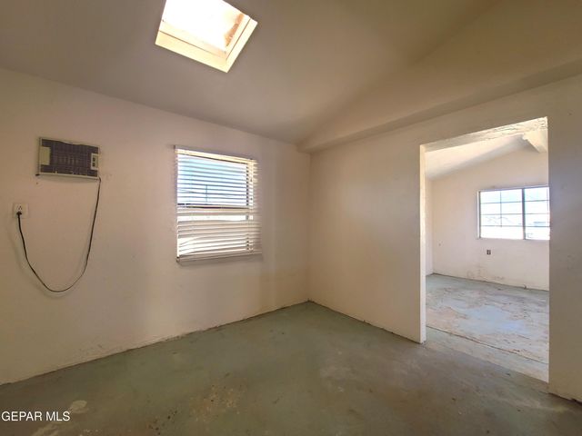 1714 BANKER Road, Canutillo, TX 79835