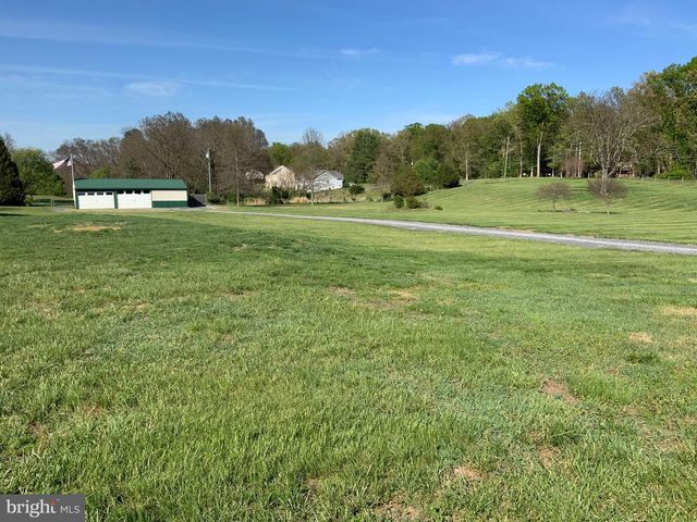 279 GOSLING MARSH RD, Martinsburg, WV 25404