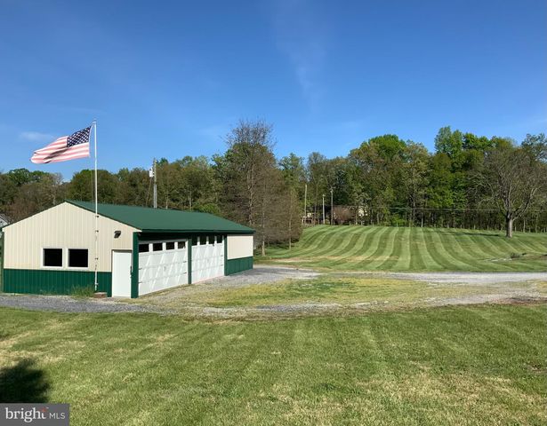 279 GOSLING MARSH RD, Martinsburg, WV 25404