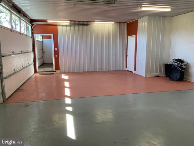 279 GOSLING MARSH RD, Martinsburg, WV 25404