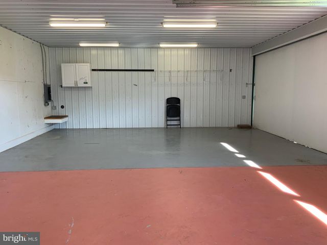 279 GOSLING MARSH RD, Martinsburg, WV 25404