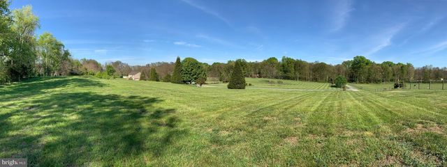 279 GOSLING MARSH RD, Martinsburg, WV 25404