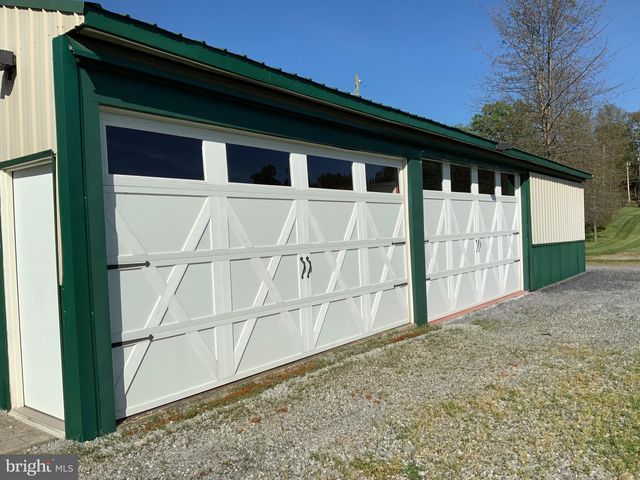 279 GOSLING MARSH RD, Martinsburg, WV 25404