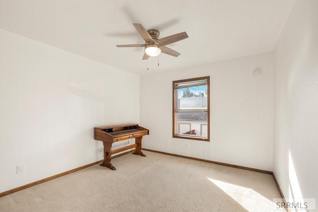 Image 12 of property listing at 2424 S St Clair Avenue, Idaho Falls, ID 83404