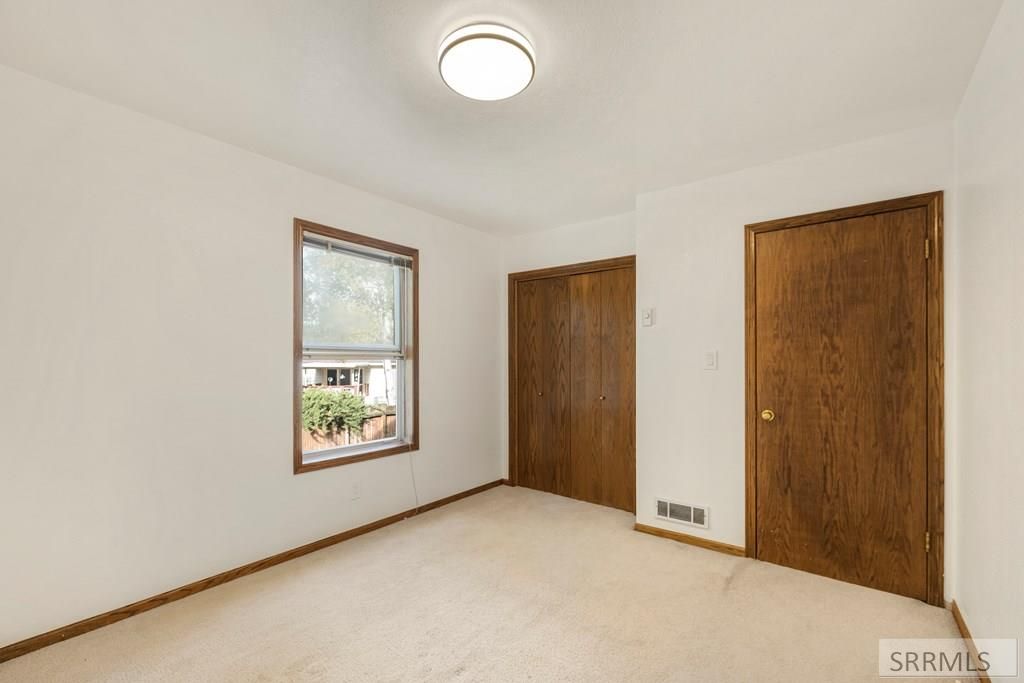 Image 15 of property listing at 2424 S St Clair Avenue, Idaho Falls, ID 83404