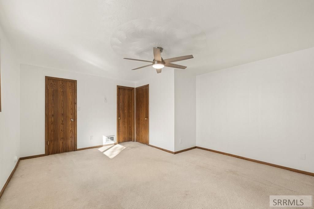 Image 20 of property listing at 2424 S St Clair Avenue, Idaho Falls, ID 83404