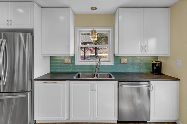 1555 County Road 156, Eureka Springs, AR 72632