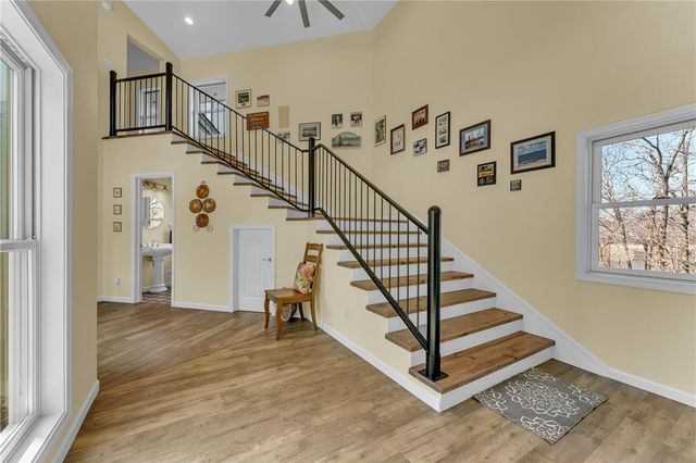 1555 County Road 156, Eureka Springs, AR 72632