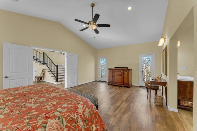 1555 County Road 156, Eureka Springs, AR 72632