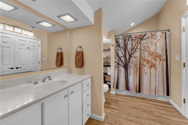 1555 County Road 156, Eureka Springs, AR 72632