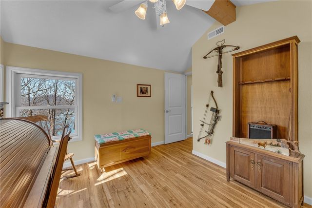 1555 County Road 156, Eureka Springs, AR 72632