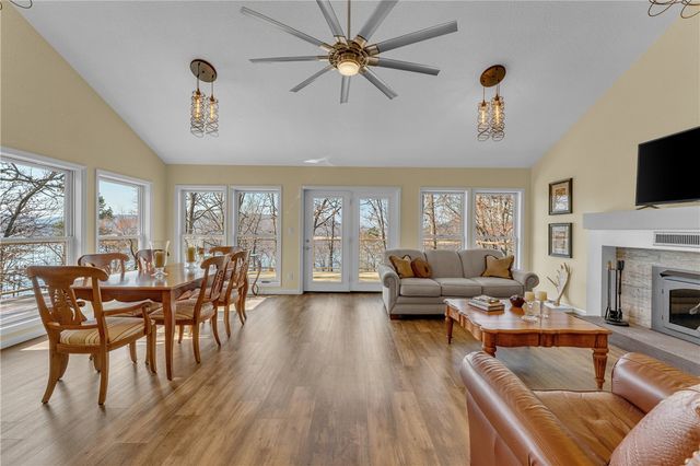 1555 County Road 156, Eureka Springs, AR 72632