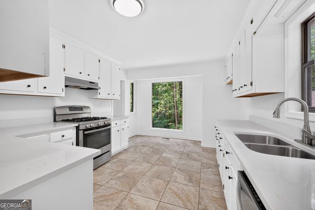 3570 Daylon Drive, Cumming, GA 30028