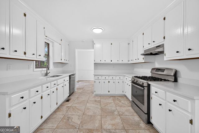 3570 Daylon Drive, Cumming, GA 30028