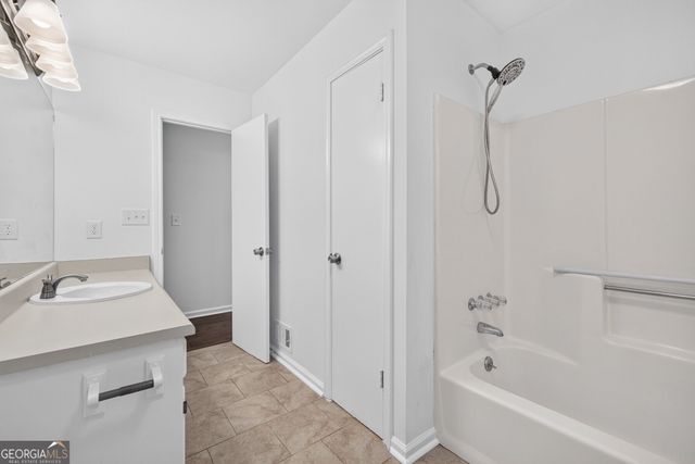 3570 Daylon Drive, Cumming, GA 30028